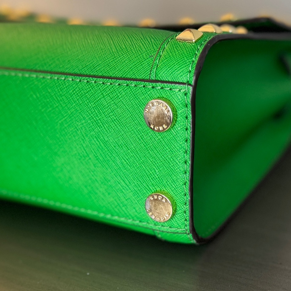 Michael Kors Dillon Studded Messenger Bag in Green Palm - Picture 12 of 16